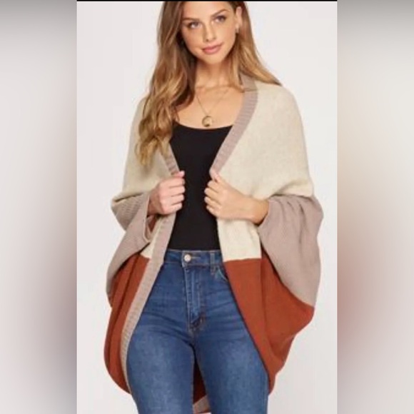 She + Sky Jackets & Blazers - Rust Colorblock Dolman Sleeve Cocoon Cardigan one size